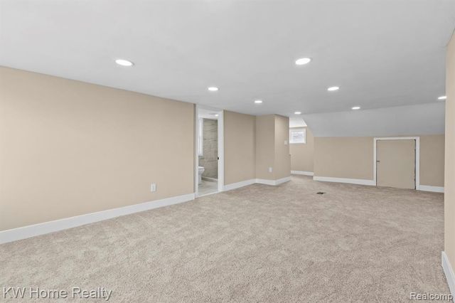 2341 Fullerton Street, Detroit, MI 48238