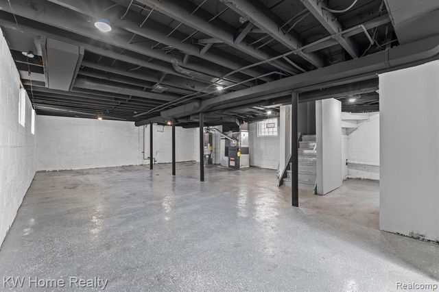 2341 Fullerton Street, Detroit, MI 48238