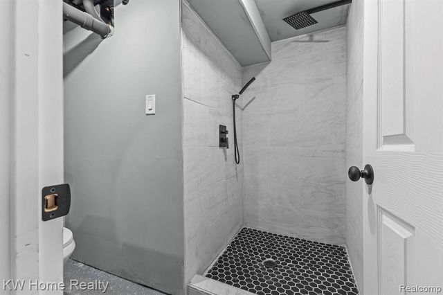 2341 Fullerton Street, Detroit, MI 48238