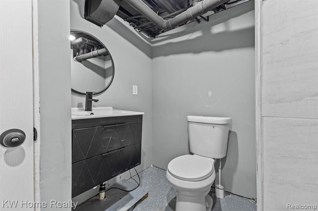 2341 Fullerton Street, Detroit, MI 48238