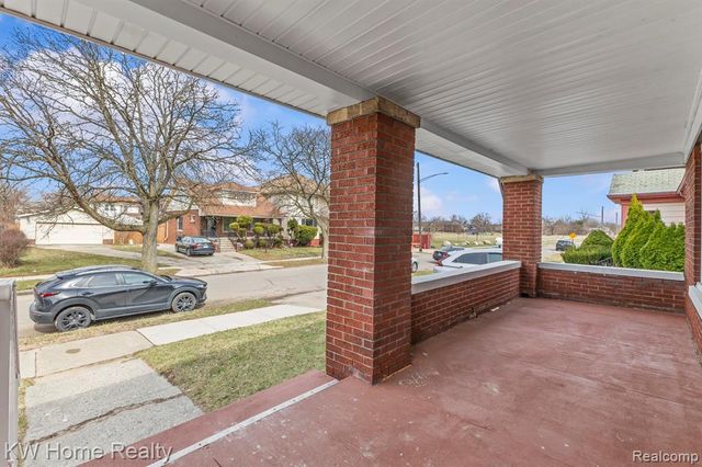 2341 Fullerton Street, Detroit, MI 48238