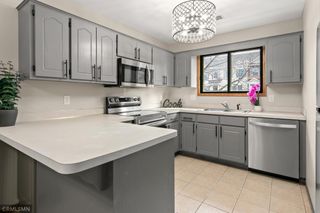 7578 13th Street N, Oakdale, MN 55128