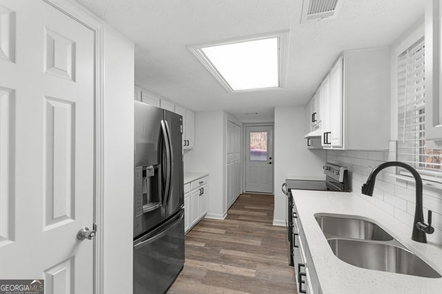 140 Carols Lane, Locust Grove, GA 30248