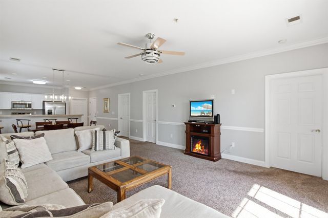 4139 Hibiscus Dr Unit 204, Little River, SC 29566