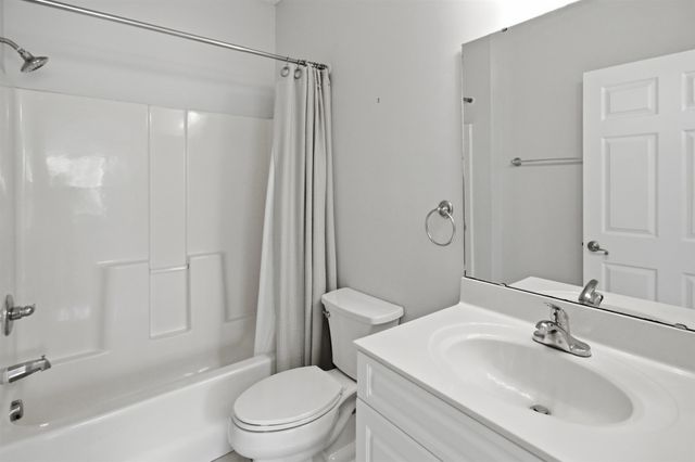 4139 Hibiscus Dr Unit 204, Little River, SC 29566