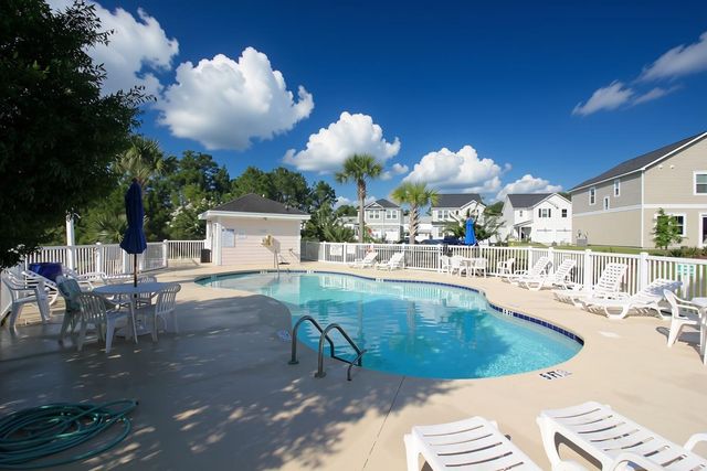 4139 Hibiscus Dr Unit 204, Little River, SC 29566