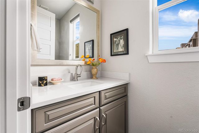 2543 Mayotte Way, Castle Rock, CO 80109