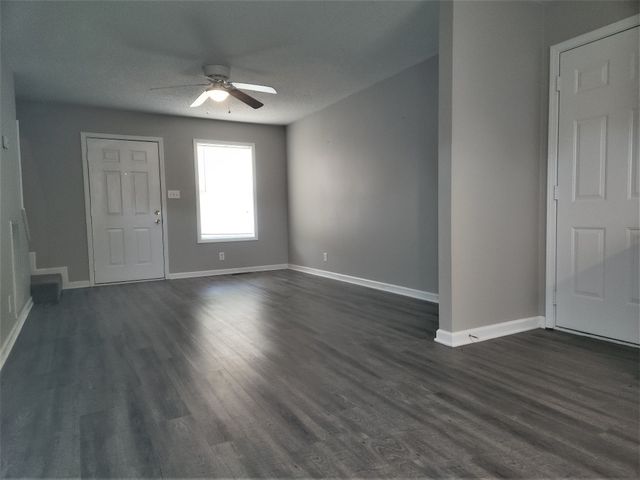 830 Decoy Court, Oak Grove, KY 42262