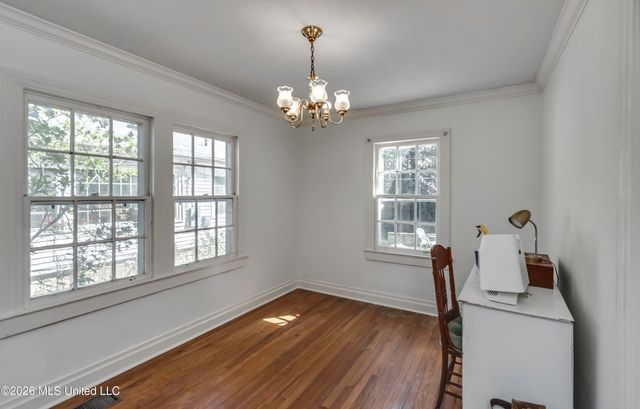 2117 Riverside Drive, Jackson, MS 39202