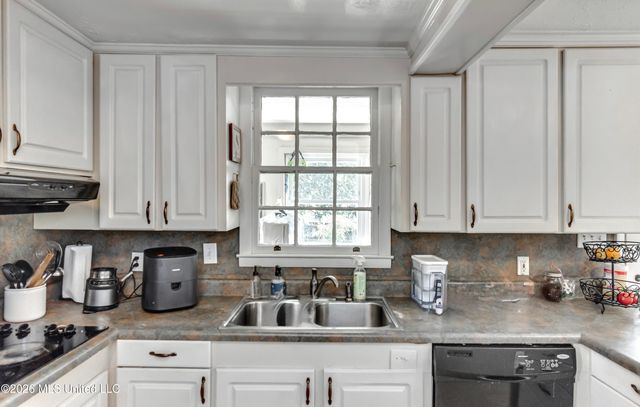 2117 Riverside Drive, Jackson, MS 39202