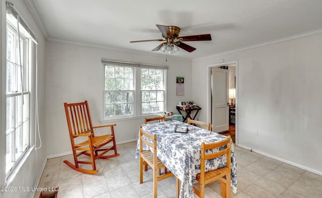 2117 Riverside Drive, Jackson, MS 39202