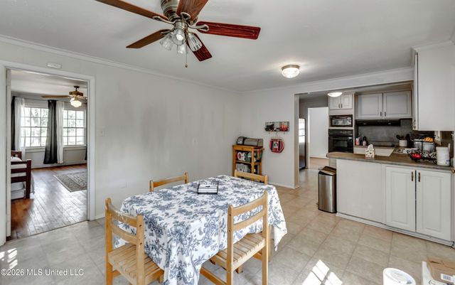 2117 Riverside Drive, Jackson, MS 39202