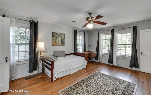 2117 Riverside Drive, Jackson, MS 39202