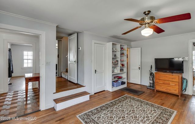 2117 Riverside Drive, Jackson, MS 39202