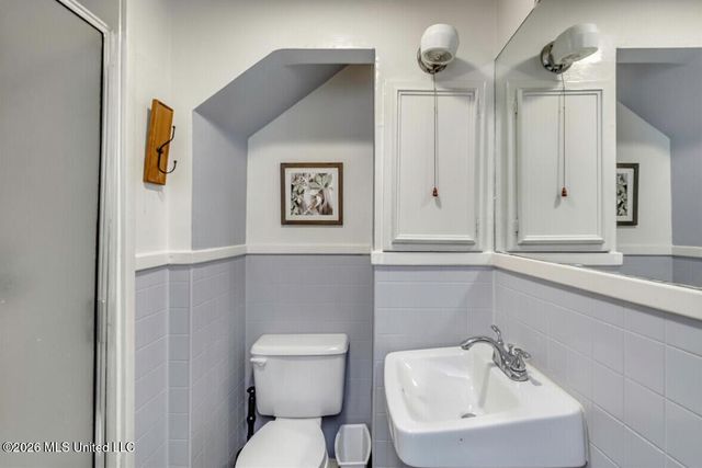 2117 Riverside Drive, Jackson, MS 39202