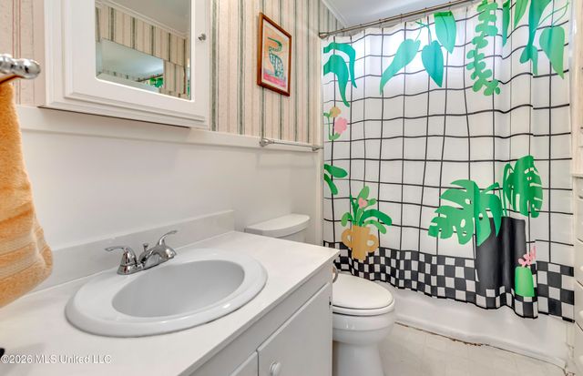 2117 Riverside Drive, Jackson, MS 39202