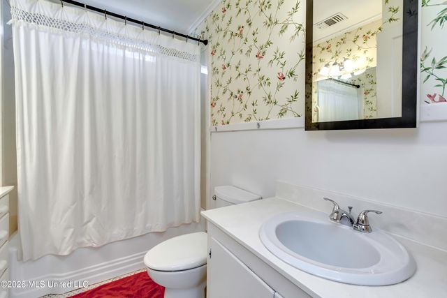 2117 Riverside Drive, Jackson, MS 39202