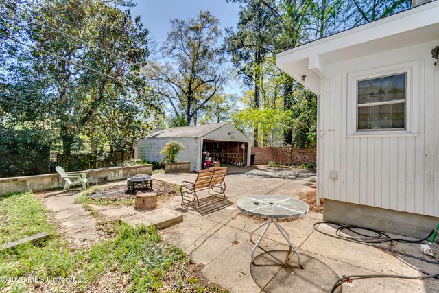 2117 Riverside Drive, Jackson, MS 39202