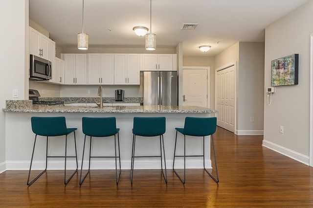 360 Andover St 1310, Danvers, MA 01923