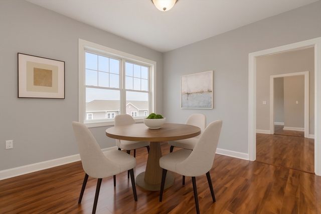 360 Andover St 1310, Danvers, MA 01923