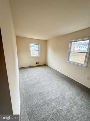 3519 BUFFALO CT, Woodbridge, VA 22193