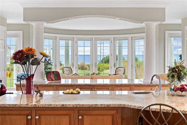 41 Castle Hill Avenue, Newport, RI 02840