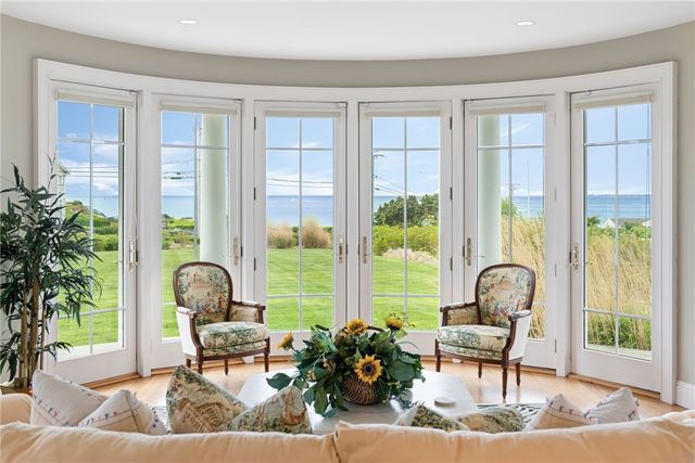 41 Castle Hill Avenue, Newport, RI 02840