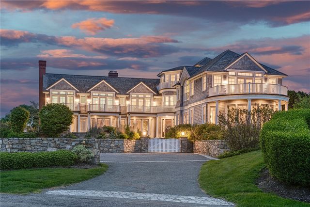 41 Castle Hill Avenue, Newport, RI 02840