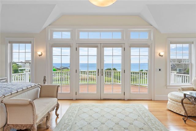 41 Castle Hill Avenue, Newport, RI 02840