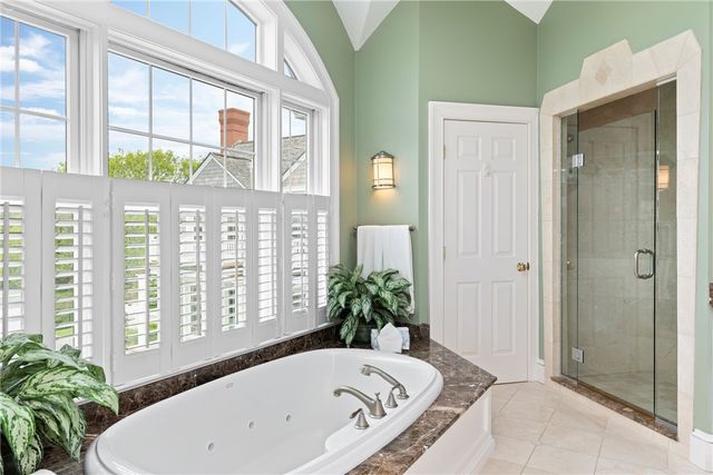 41 Castle Hill Avenue, Newport, RI 02840