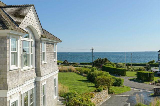 41 Castle Hill Avenue, Newport, RI 02840