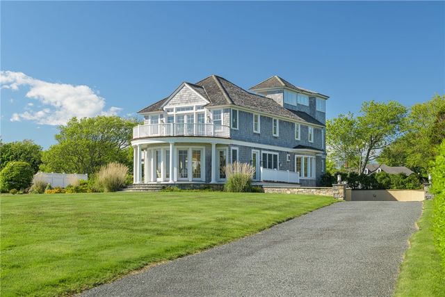41 Castle Hill Avenue, Newport, RI 02840