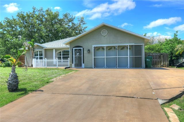 243 Dickens Avenue, Sebastian, FL 32958