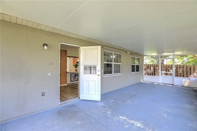 243 Dickens Avenue, Sebastian, FL 32958