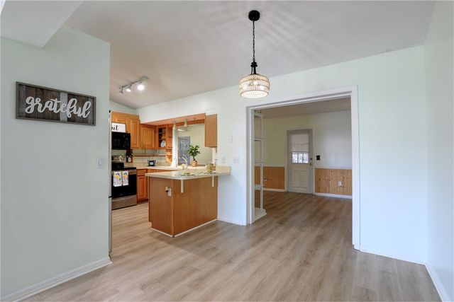 243 Dickens Avenue, Sebastian, FL 32958