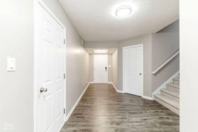 6159 N Caraway Drive, Mccordsville, IN 46055