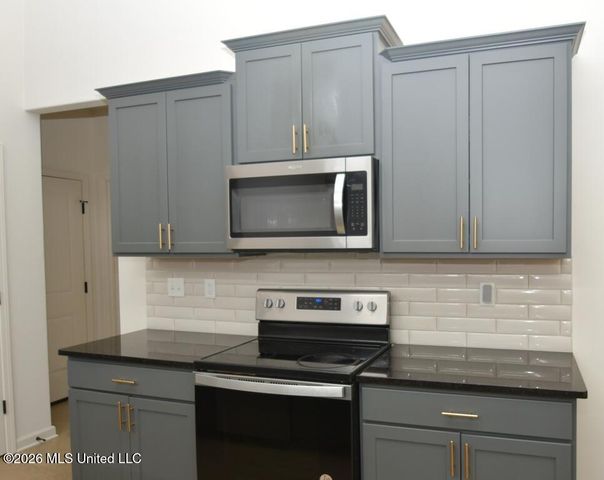 7318 Ellinwood Pass, Olive Branch, MS 38654
