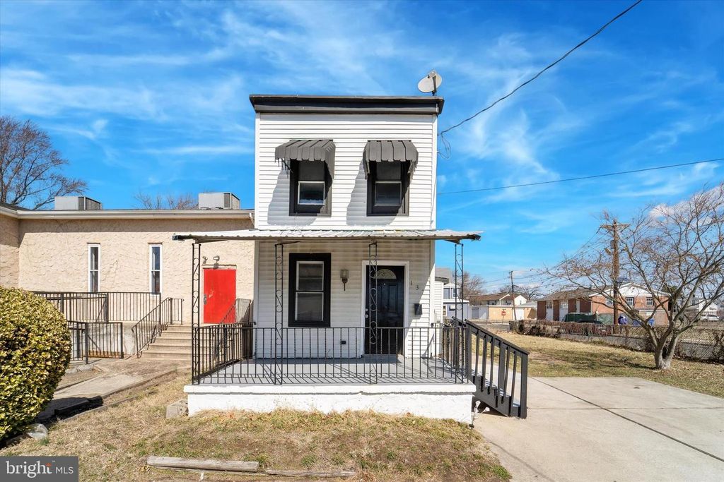 137 BELMONT ST, Burlington, NJ 08016
