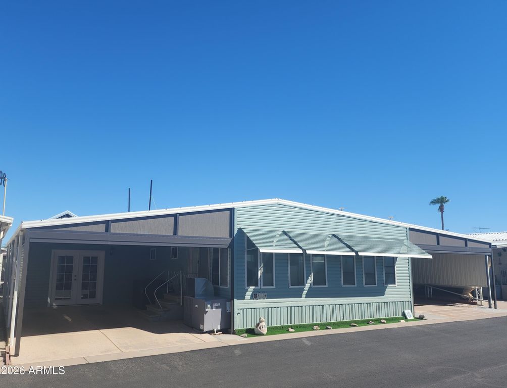314 E OCOTILLO Drive, Florence, AZ 85132 — exterior