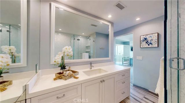 818 N Doheny Drive 908, West Hollywood, CA 90069