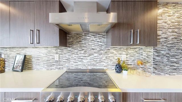818 N Doheny Drive 908, West Hollywood, CA 90069