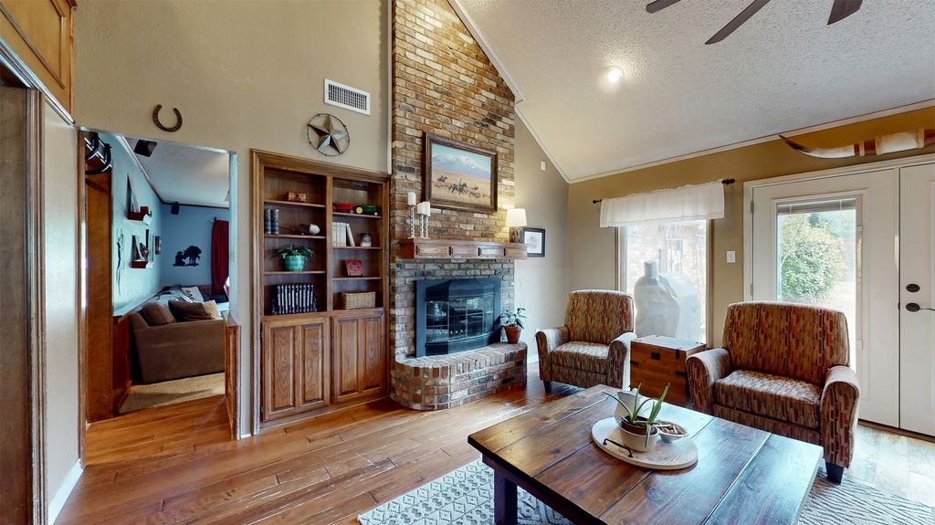 20 Creekmere Drive, Trophy Club, TX 76262 — photo 5