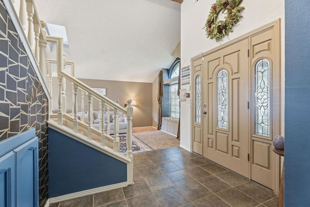 Image 26 of property listing at 6424 N Vagedes, Fresno, CA 93711