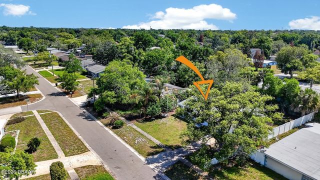 353 Chardon Road, Ormond Beach, FL 32174