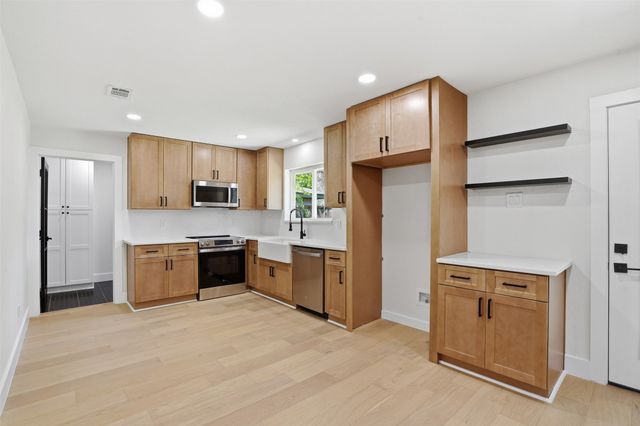 1604 Nantucket Drive, Richardson, TX 75080