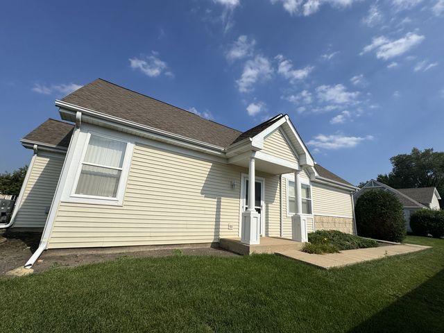 2558 Grant Park Court 2558, Crest Hill, IL 60403