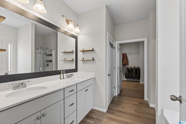 8036 KENSINGTON TRAIL, Calera, AL 35040