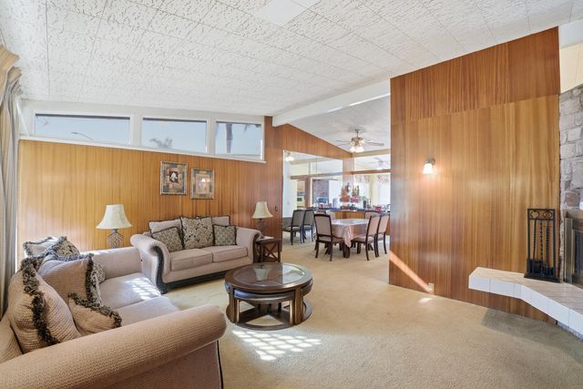 5208 Greenbrier Avenue, Bakersfield, CA 93306