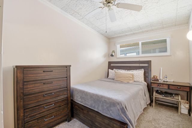 5208 Greenbrier Avenue, Bakersfield, CA 93306