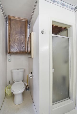 5208 Greenbrier Avenue, Bakersfield, CA 93306